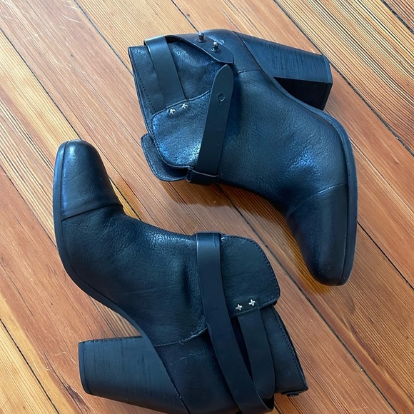EUC rag & bone Black Harrow booties - size 41 (10.5 US) - Picture 3 of 8